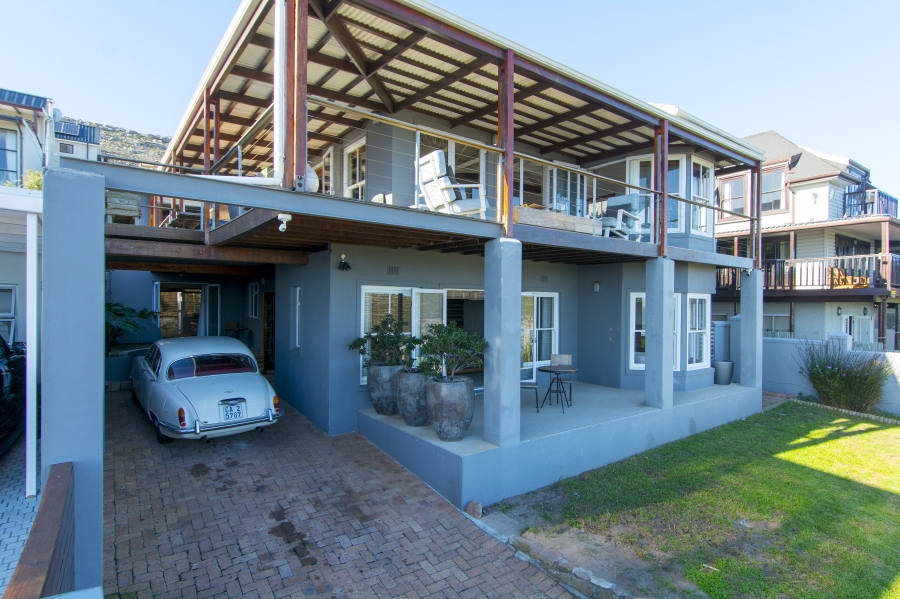 4 Bedroom Property for Sale in Scarborough Western Cape